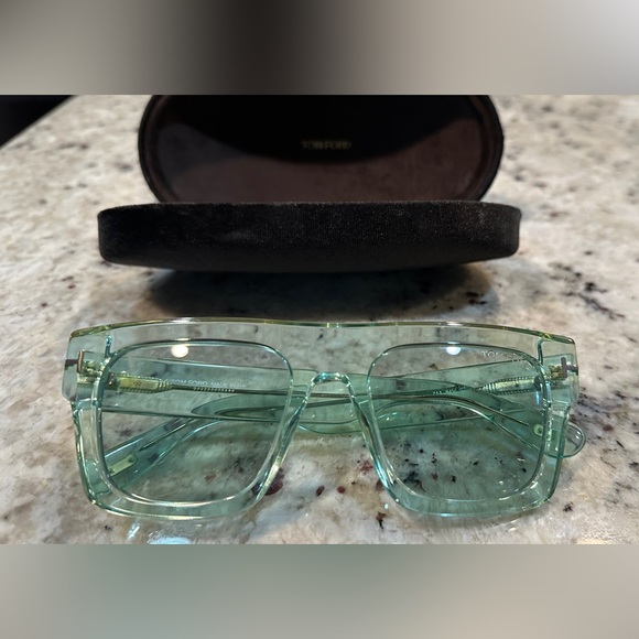 Tom Ford Mint Green Fausto Glasses - Picture 1 of 6